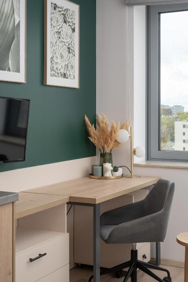 Trendy Studios With Home Office Near Wroclaw Main Station By Noclegi Renters מראה חיצוני תמונה