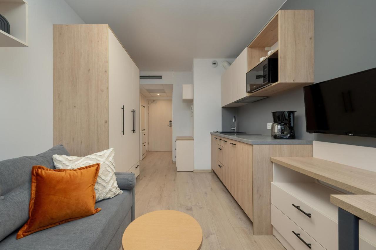 Trendy Studios With Home Office Near Wroclaw Main Station By Noclegi Renters מראה חיצוני תמונה