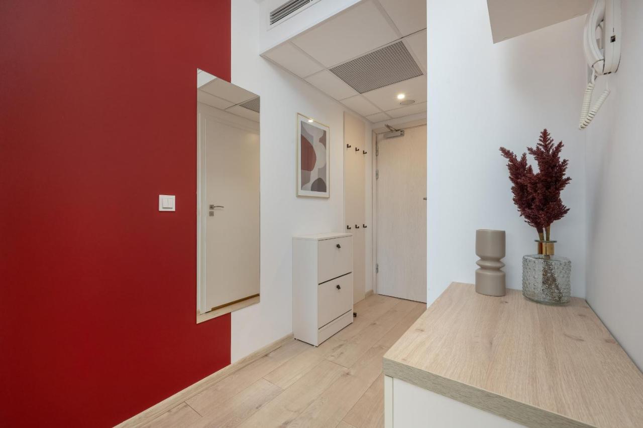 Trendy Studios With Home Office Near Wroclaw Main Station By Noclegi Renters מראה חיצוני תמונה